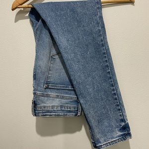 Judy Blue High Rise Stone Wash Jeans